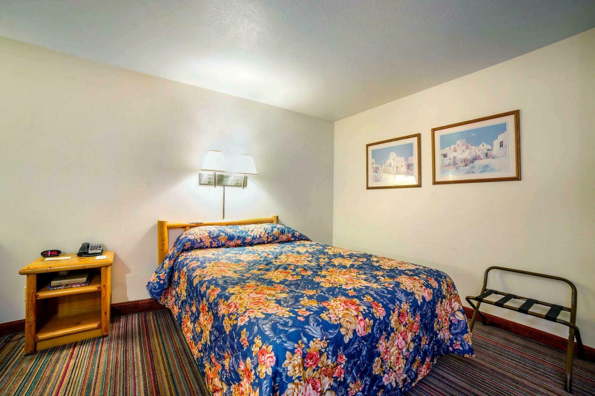 Rodeway Locanda 2*